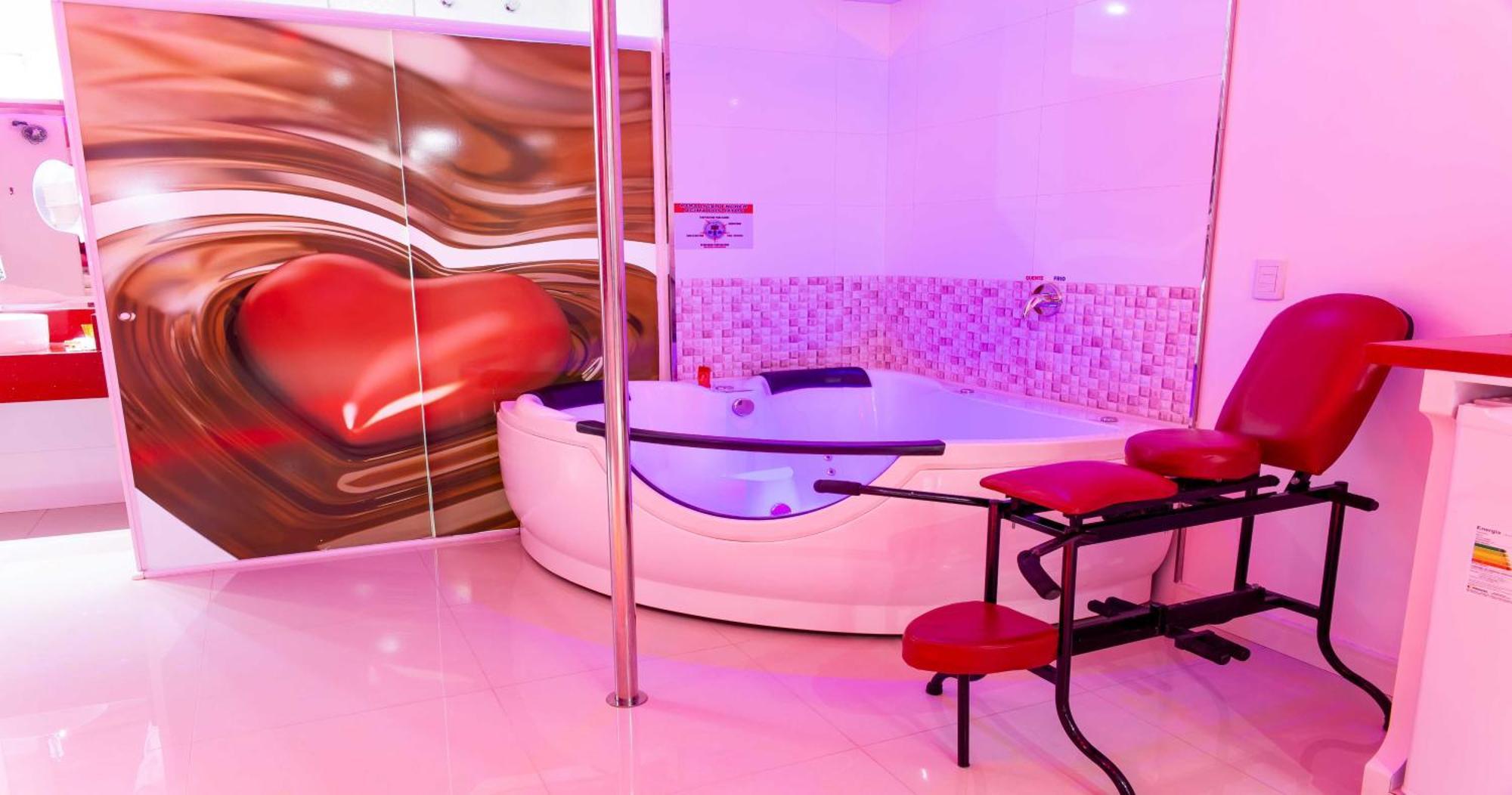 Motel Drive In T - Prolongamento Da Avenida Getulio Vargas Facil Acesso Ao Shopping Patio Шапеко Екстер'єр фото